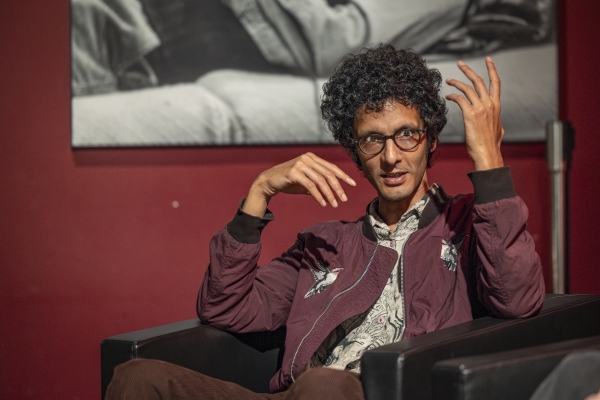 Arjun Talwar (Regie: BRIEFE AUS DER WILCZA) (© Pavel Broz)