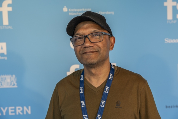 Shaheen Dill-Riaz (Regie: PAST IS PRESENT) (© Pavel Broz)