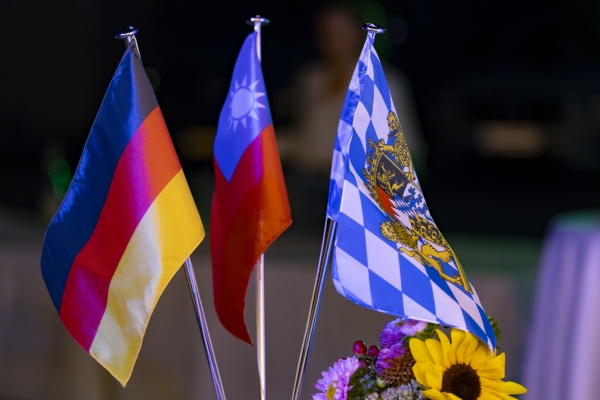  (© Jörg Reuther)